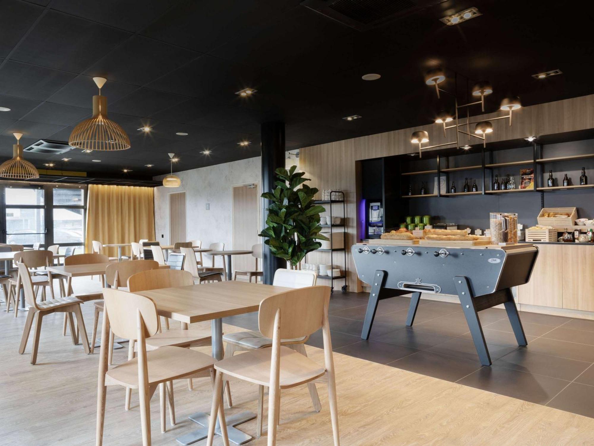 מלון Ibis Douai Dechy מראה חיצוני תמונה