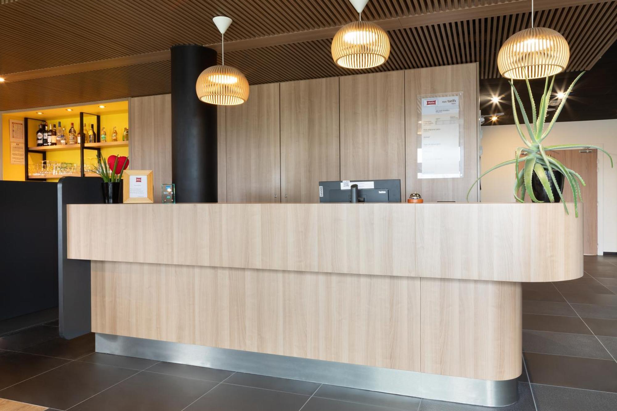 מלון Ibis Douai Dechy מראה חיצוני תמונה